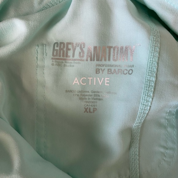 Grey’s Anatomy Scrub Pants - Picture 5 of 5